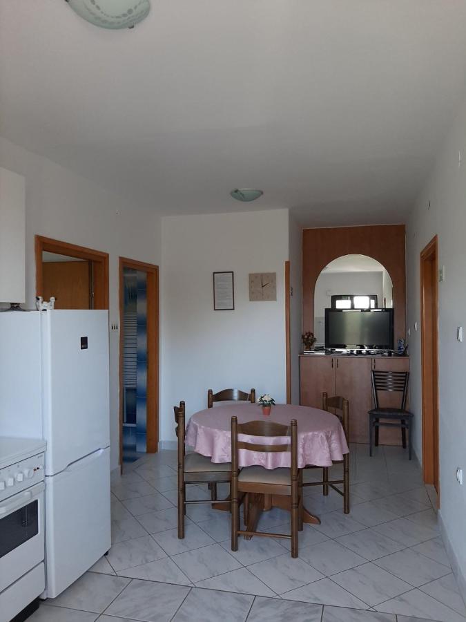 Apartments Grozdana Crikvenica Exterior photo